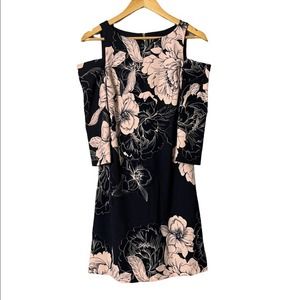 Eliza J Floral Cold Shoulder Dress Size 6